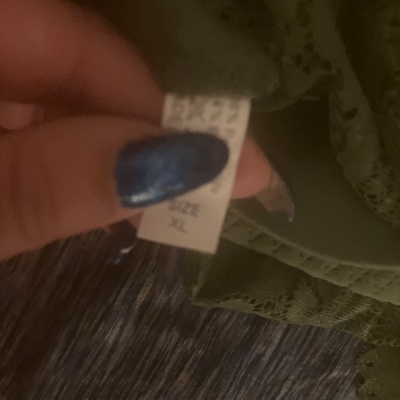 Lace Bralettes set of 4 different colors XL - Picture 5 of 5